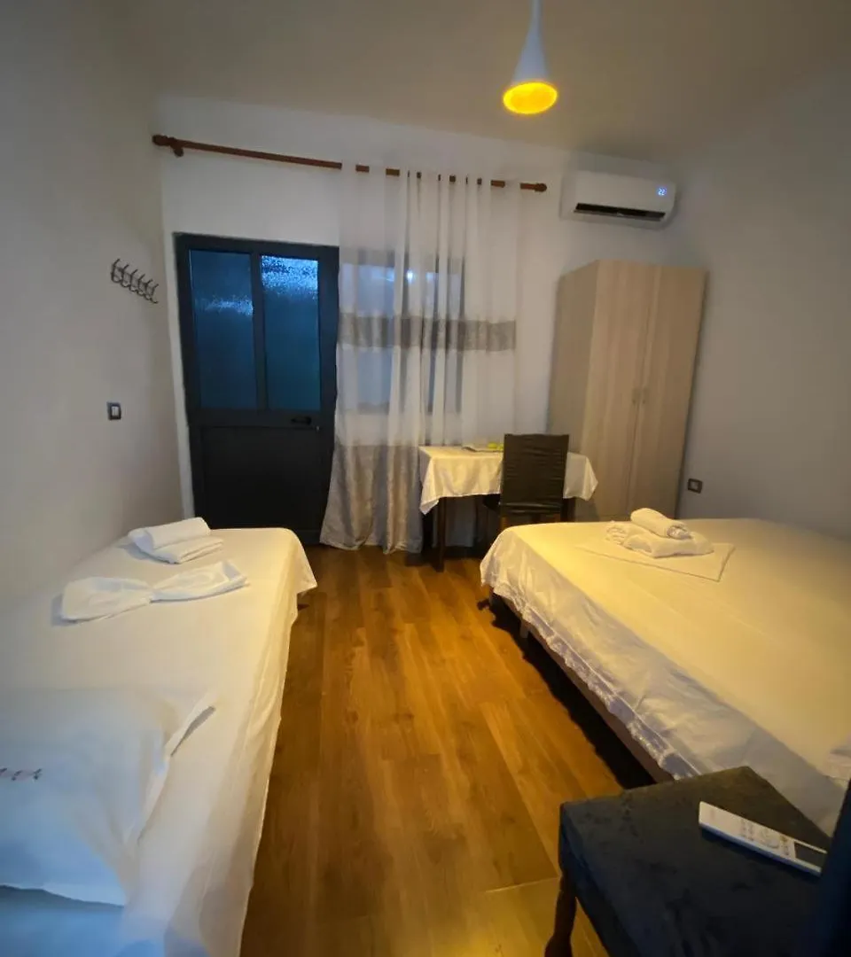 Guesthouse An ドゥラス 0*,
